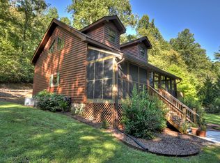 423 Mulberry Trl, Ellijay, GA 30540