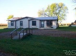 411 S Steen St, Steen, MN 56173