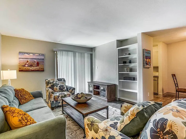 Riviera Apartments