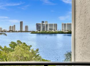 3255 NE 184th St APT 12406, Aventura, FL 33160