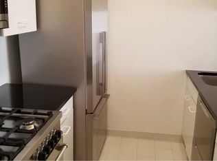 2 S End Ave APT 4W, New york, NY 10280