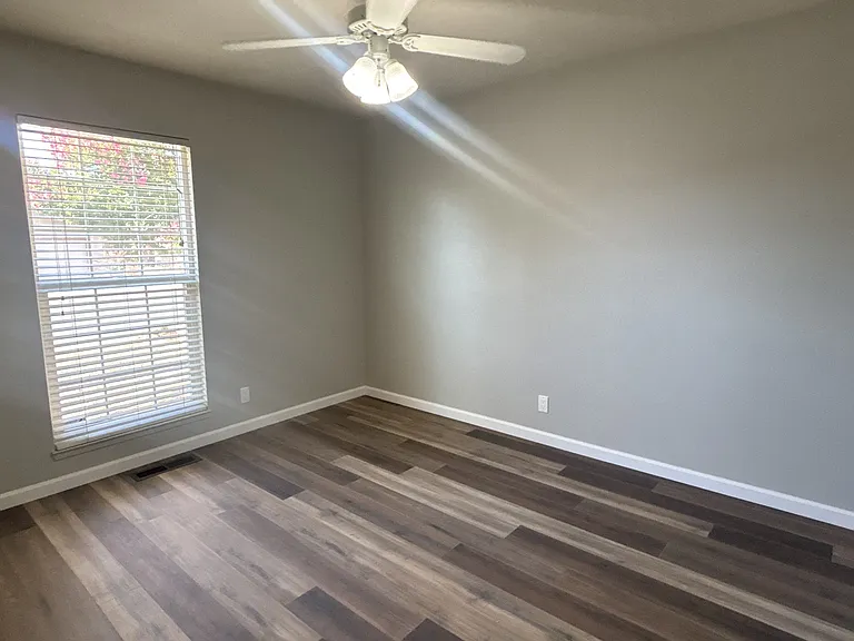 1816 Fallon Ln — Photo 15