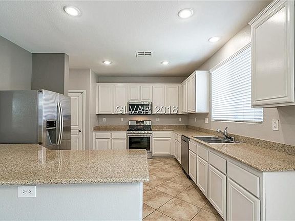 5th image of 9268 Weeping Water Ave