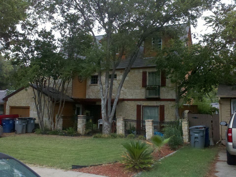 2nd image of 4208 Concho St