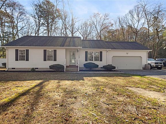 3rd image of 794 Cricket Hill Rd