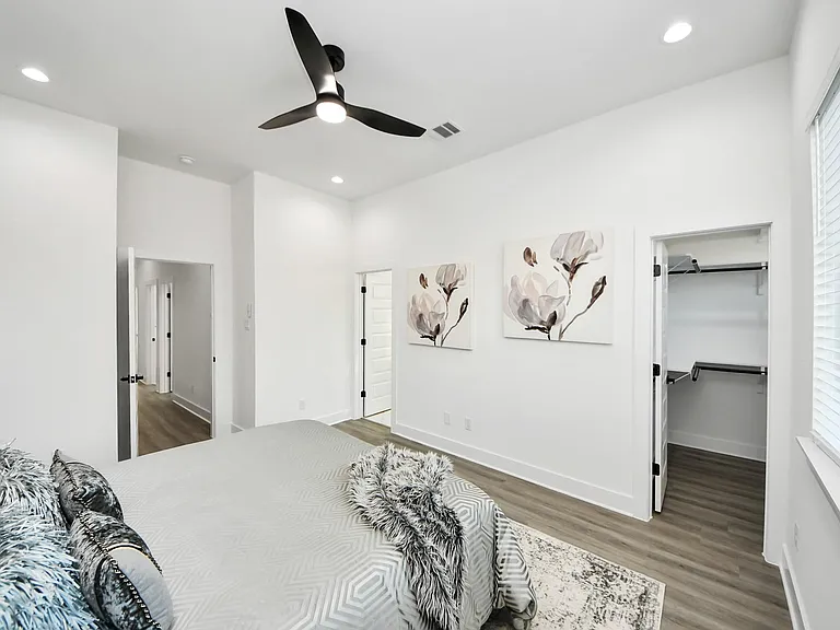 8533 Amadwe St #B — Photo 25
