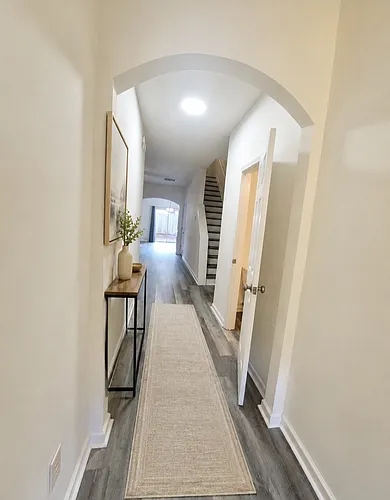 2517 Emma Way Photo 1