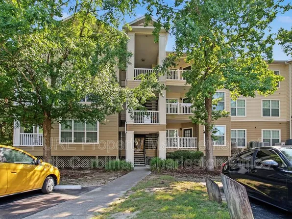 700 Daniel Ellis Dr, Charleston, SC