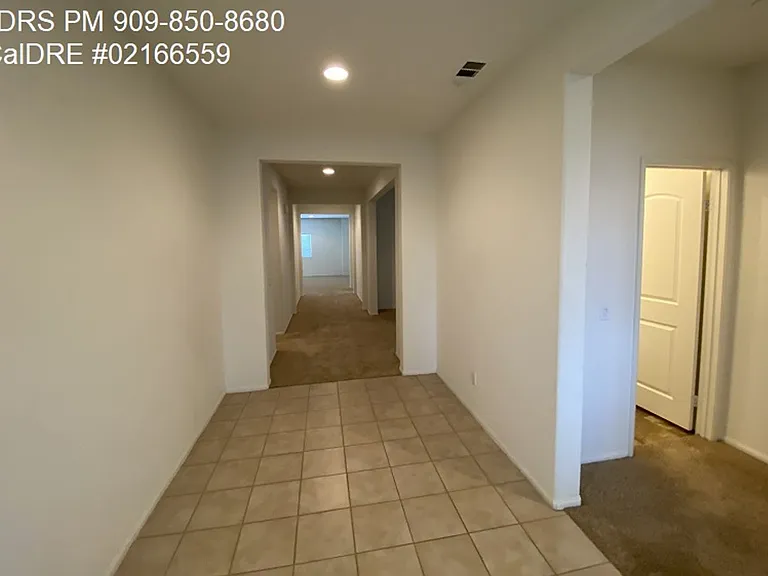 3253 Quarry Dr — Photo 7