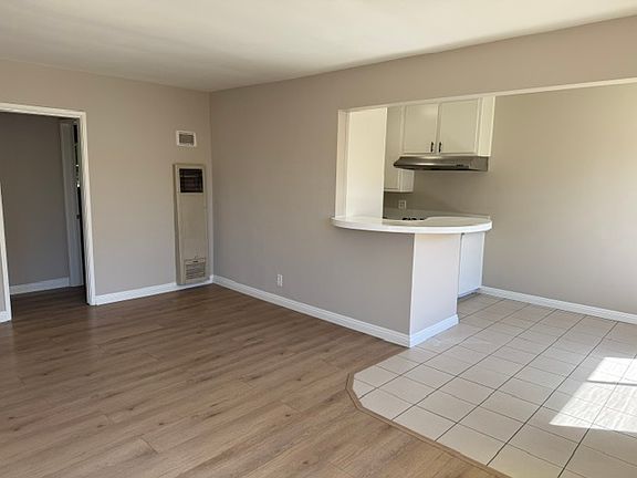 4th image of 0 S Almansor St