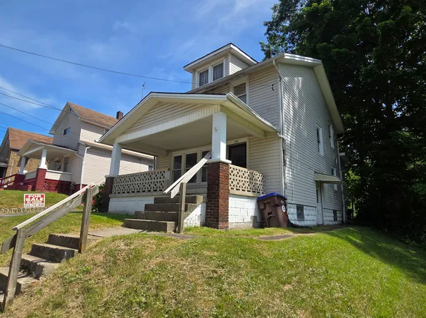 296 Liberty St, Sharon, PA 16146