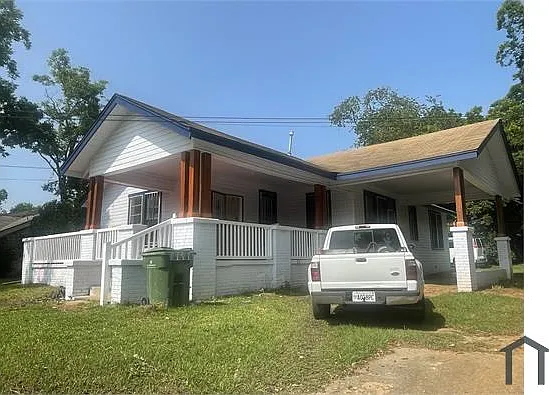 1110 Bellview St