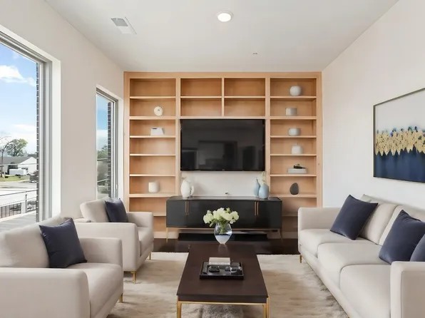 2407 8th Ave S APT 405, Nashville, TN 37204