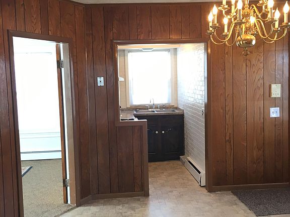 4th image of 50 Adams St APT 2