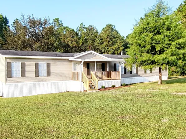 19717 Cardinal Cove Dr, Saucier, MS 39574