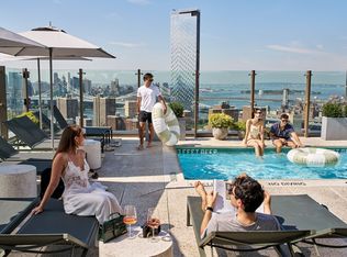 55 Suffolk St APT 1710, New York, NY 10002
