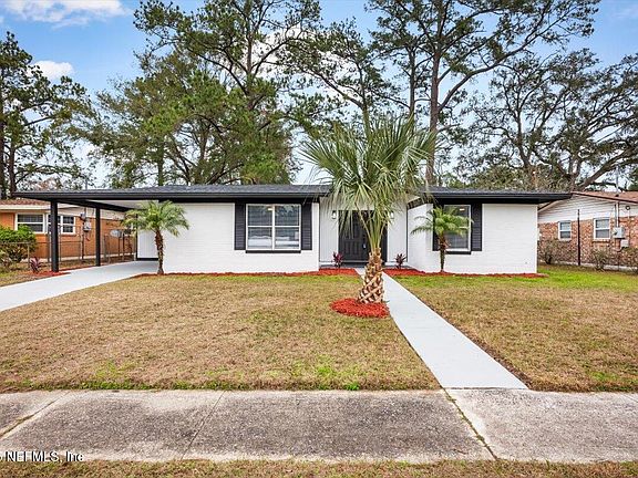 2nd image of 6425 KINLOCK Drive W