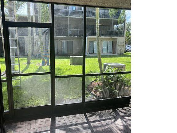 5th image of 597 N University Dr