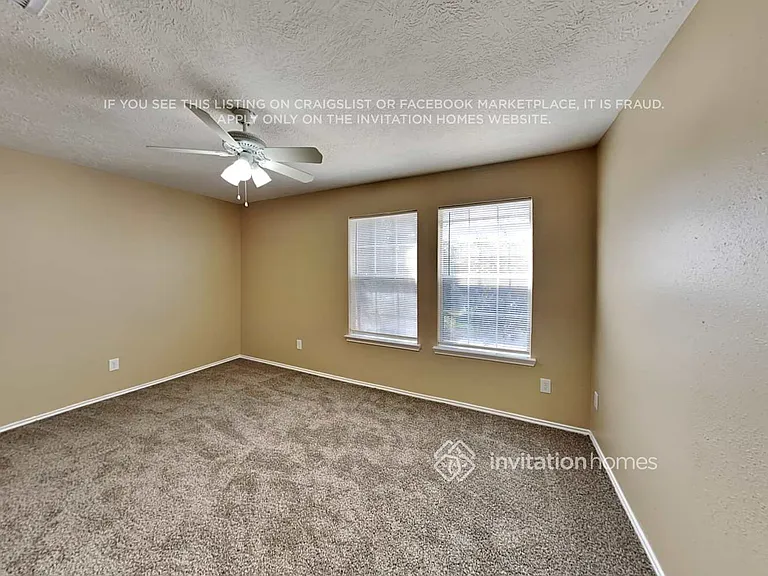 1515 Glasholm Dr — Photo 14