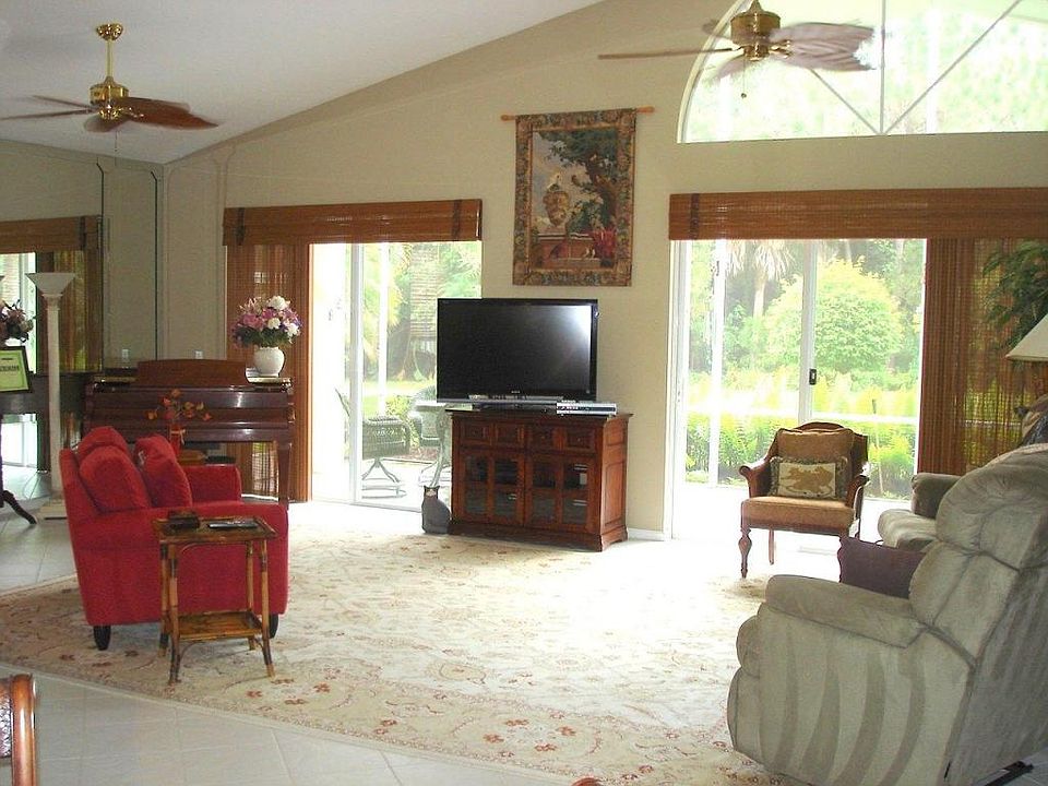 1st image of 1631 SE Shelburnie Way