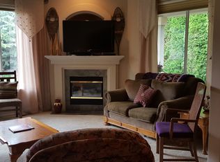 2004 Greenbrook Blvd, Richland, WA
