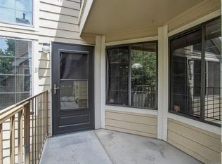 940 S Dahlia St UNIT B, Denver, CO 80246