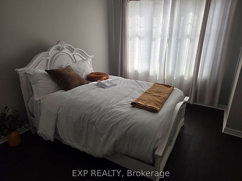 Ottawa House for rent - 4 Bedrooms — photo 21