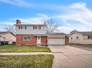 3850 Bellenca Dr, Saginaw, MI 48604