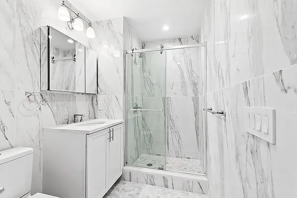 Rented by Corcoran | media 70