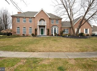 29 Spruce St, West Windsor, NJ 08550