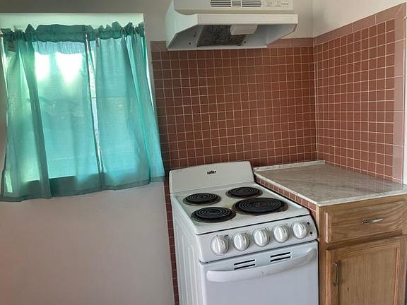 3rd image of 2021 1/2 E 14th St