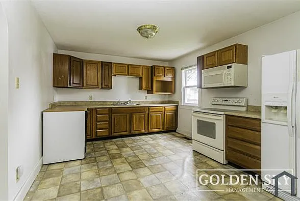 1417 W Memorial Dr #1 — Photo 12