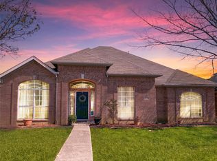 4718 Parkhaven Dr, Garland, TX