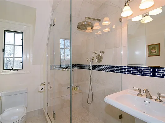 Sold by Robert E. Hill  | media 9