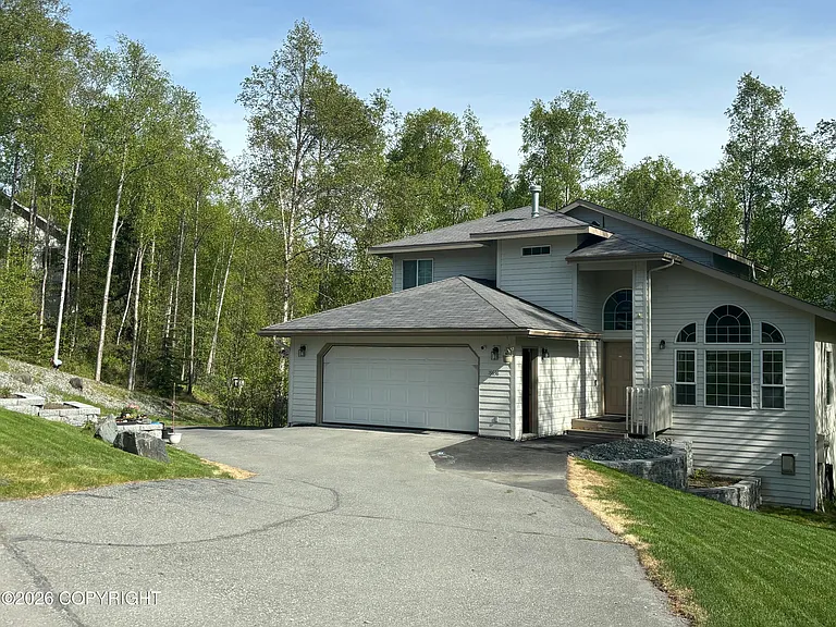19638 S Mitkof Loop — Photo 1