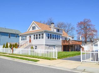 39 Monmouth Ave, Middletown, NJ 07748