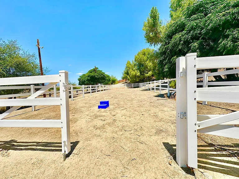 31340 Aussie Rd — Photo 67