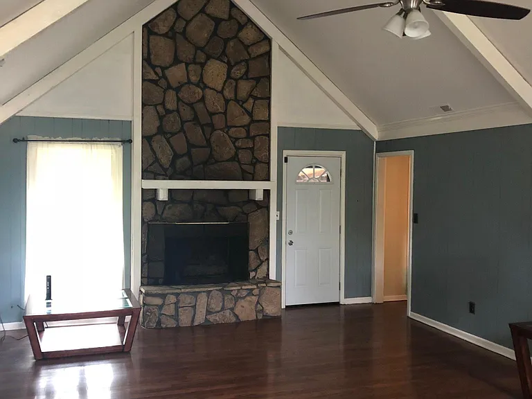 820 Pine Forest Cir — Photo 7