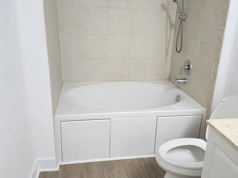 1660 Renaissance Commons Blvd #2504 — Photo 7