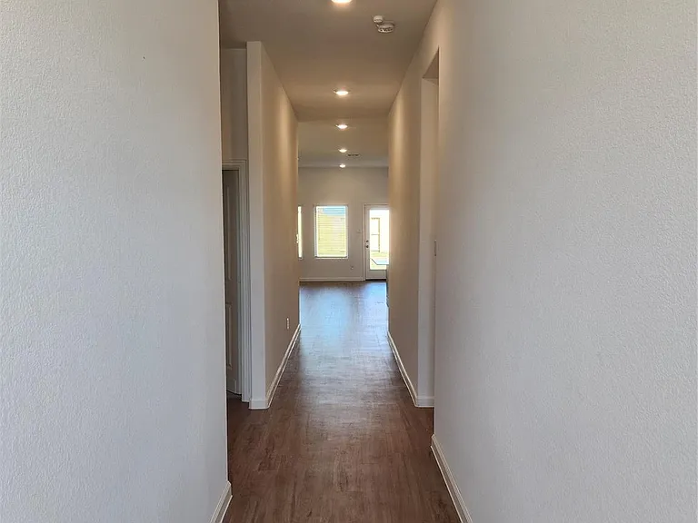 2411 Lemon Grass Dr — Photo 9
