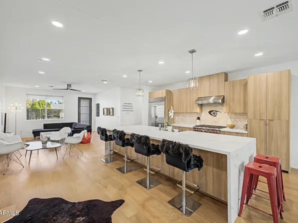 6736 E 1ST Avenue, Scottsdale, AZ 85251