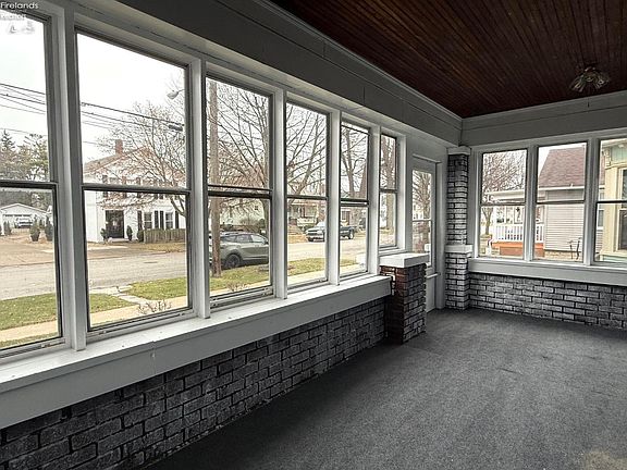 4th image of 415 McDonough St