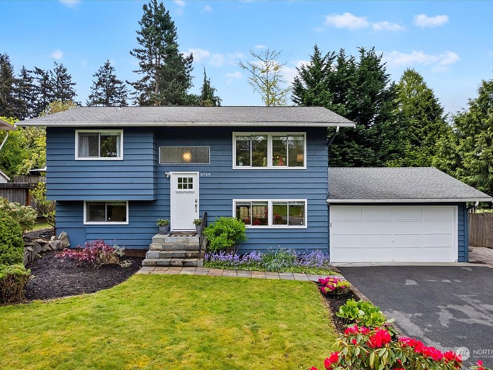 1st image of 8749 NE 140th St