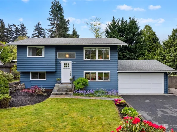 8749 NE 140th St, Kirkland, WA 98034
