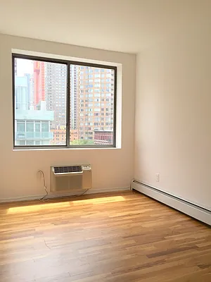 Rented by Property Link Mgmt, LLC | media 24