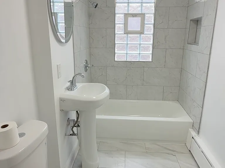 948 N Trumbull Ave #2 — Photo 2