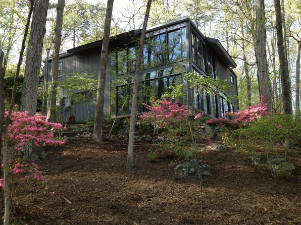 208 Davie Ln, Chapel Hill, NC 27514