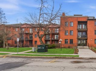 1800 Rue Du Caribou #210, Longueuil, QC J4N 1K2