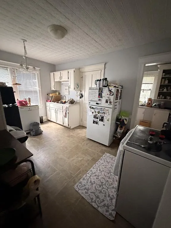 53 Audubon St — Photo 4