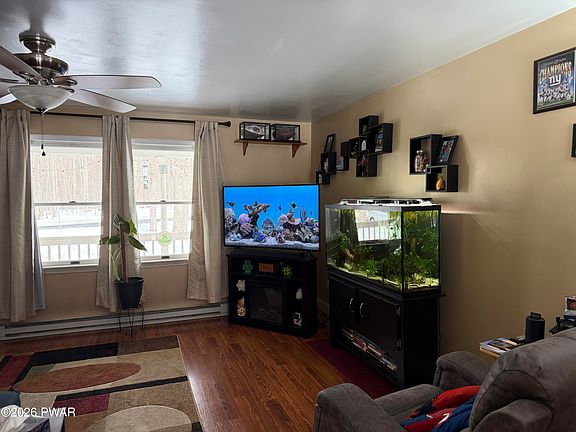 4th image of 117 Cabin Rd